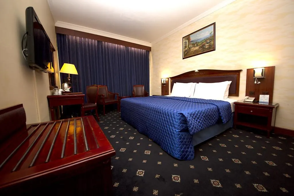 Mount Royal Hotel location